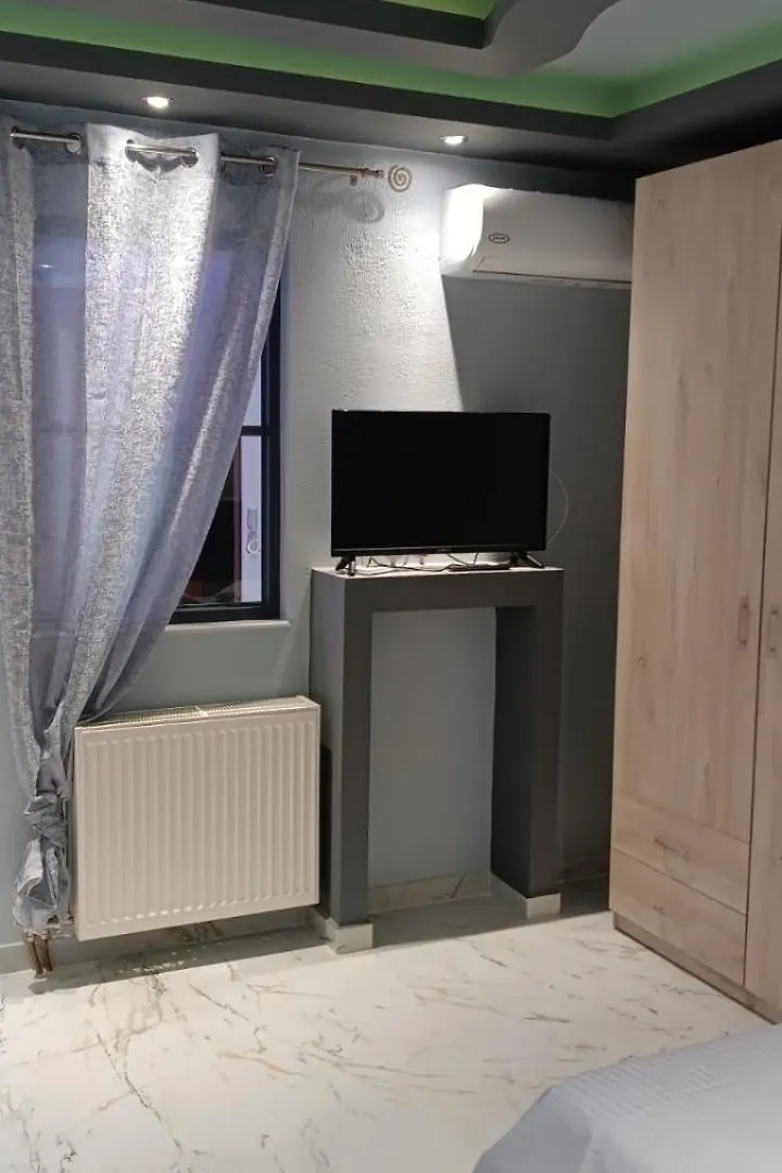 Monasthrioy Pallas 1 By Makhome Thessaloniki Apartment